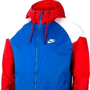 NWOT NIKE WINDRUNNER JACKET